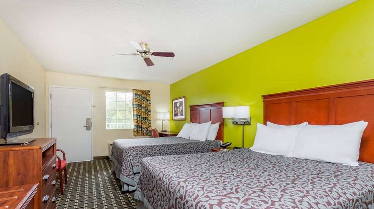 Days Inn Trenton Room