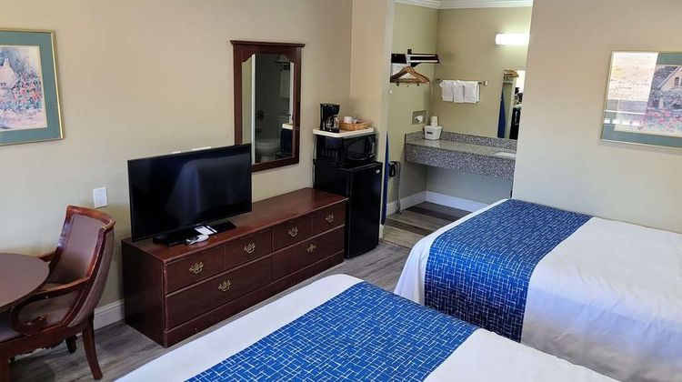 Travelodge Clearlake Room
