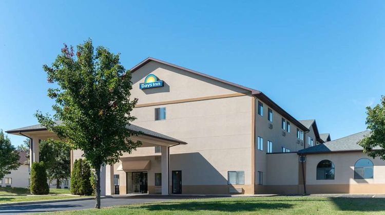 Days Inn Mount Vernon Exterior
