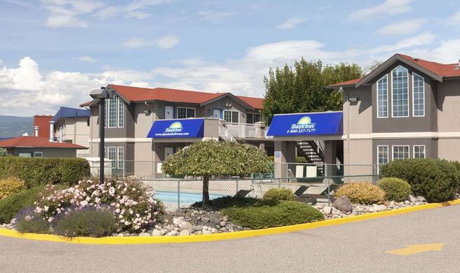 Days Inn Kelowna Exterior