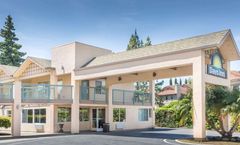 Days Inn by Wyndham Redwood City