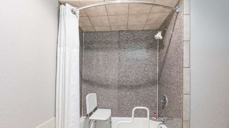 <b>Ramada Oklahoma City Airport North Room</b>. Images powered by <a href="https://iceportal.shijigroup.com/" title="IcePortal" target="_blank">IcePortal</a>.
