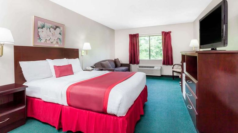 <b>Ramada Limited Tell City Room</b>. Images powered by <a href="https://iceportal.shijigroup.com/" title="IcePortal" target="_blank">IcePortal</a>.