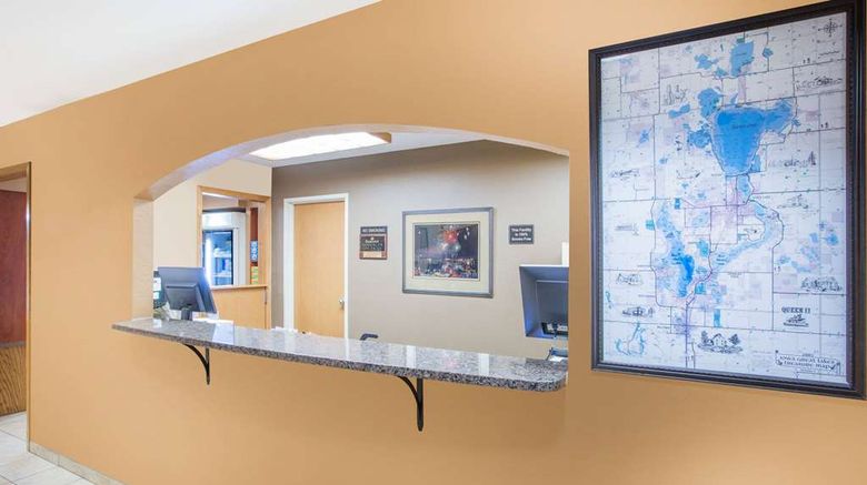 <b>Ramada Spirit Lake/Okoboji Lobby</b>. Images powered by <a href="https://iceportal.shijigroup.com/" title="IcePortal" target="_blank">IcePortal</a>.