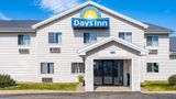 <b>Days Inn Neenah Exterior</b>. Images powered by <a href="https://iceportal.shijigroup.com/" title="IcePortal" target="_blank">IcePortal</a>.