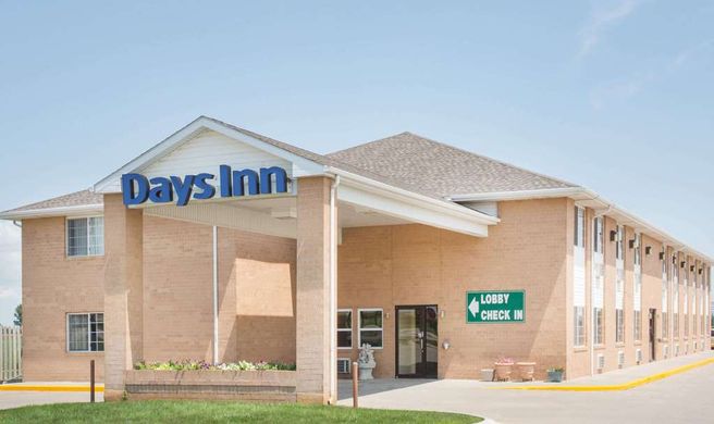 Days Inn - Lexington NE Exterior