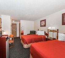 Howard Johnson Inn Wichita Airport Room