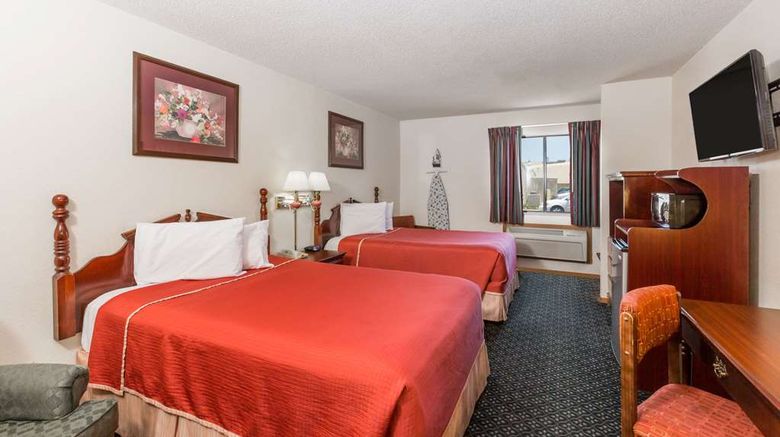 <b>Howard Johnson Inn Wichita Airport Room</b>. Images powered by <a href="https://iceportal.shijigroup.com/" title="IcePortal" target="_blank">IcePortal</a>.