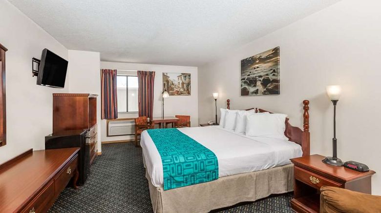 <b>Howard Johnson Inn Wichita Airport Room</b>. Images powered by <a href="https://iceportal.shijigroup.com/" title="IcePortal" target="_blank">IcePortal</a>.
