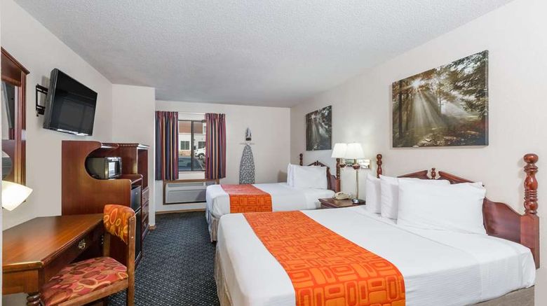 <b>Howard Johnson Inn Wichita Airport Room</b>. Images powered by <a href="https://iceportal.shijigroup.com/" title="IcePortal" target="_blank">IcePortal</a>.