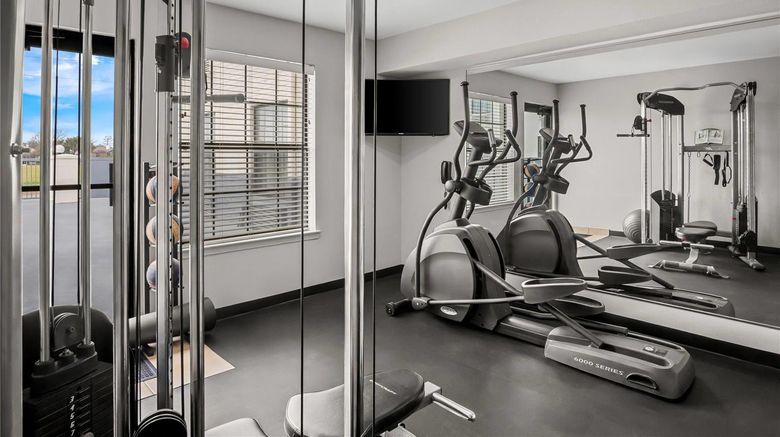 <b>Days Inn Dallas Plano Health</b>. Images powered by <a href="https://iceportal.shijigroup.com/" title="IcePortal" target="_blank">IcePortal</a>.