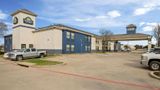 <b>Days Inn Dallas Plano Exterior</b>. Images powered by <a href="https://iceportal.shijigroup.com/" title="IcePortal" target="_blank">IcePortal</a>.