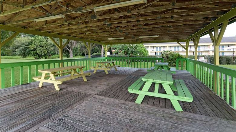 <b>Days Inn Crystal River Exterior</b>. Images powered by <a href="https://iceportal.shijigroup.com/" title="IcePortal" target="_blank">IcePortal</a>.