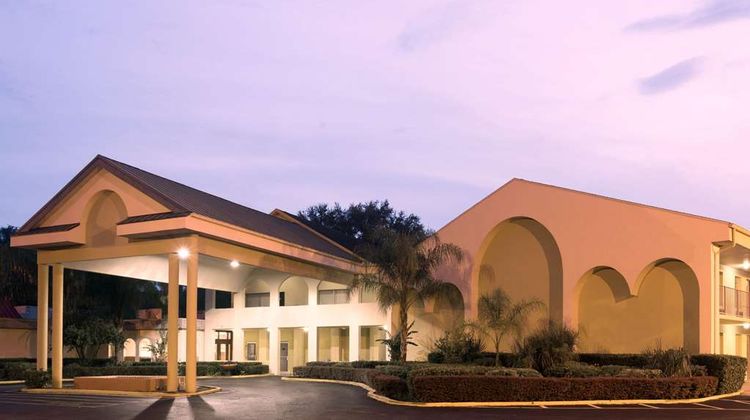 Days Inn Crystal River Exterior