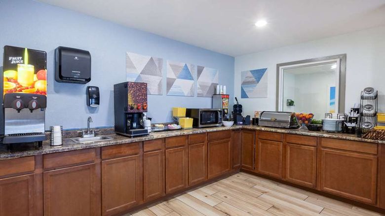 <b>Days Inn Racine/Sturtevant Other</b>. Images powered by <a href="https://iceportal.shijigroup.com/" title="IcePortal" target="_blank">IcePortal</a>.