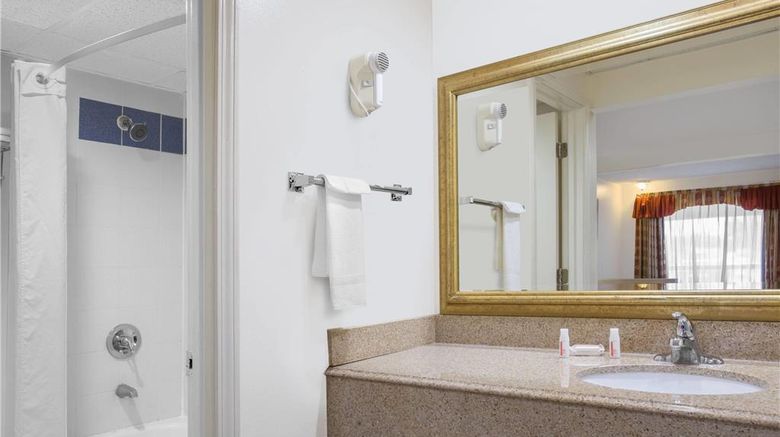 <b>Super 8 Port Royal/Beaufort Room</b>. Images powered by <a href="https://iceportal.shijigroup.com/" title="IcePortal" target="_blank">IcePortal</a>.