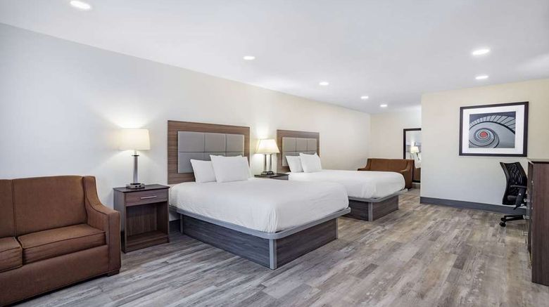 <b>Ramada Hendersonville Suite</b>. Images powered by <a href="https://iceportal.shijigroup.com/" title="IcePortal" target="_blank">IcePortal</a>.