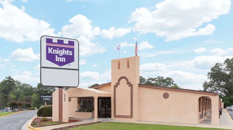 <b>Knights Inn Atlanta East Exterior</b>. Images powered by <a href="https://iceportal.shijigroup.com/" title="IcePortal" target="_blank">IcePortal</a>.