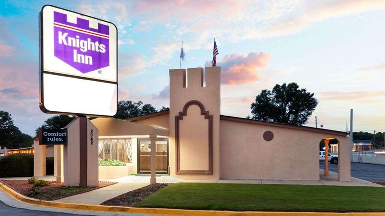 <b>Knights Inn Atlanta East Exterior</b>. Images powered by <a href="https://iceportal.shijigroup.com/" title="IcePortal" target="_blank">IcePortal</a>.