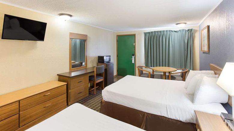 <b>Knights Inn Ashland Room</b>. Images powered by <a href="https://iceportal.shijigroup.com/" title="IcePortal" target="_blank">IcePortal</a>.