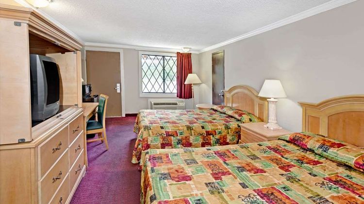 Knights Inn Atlanta West-Near Six Flags Room