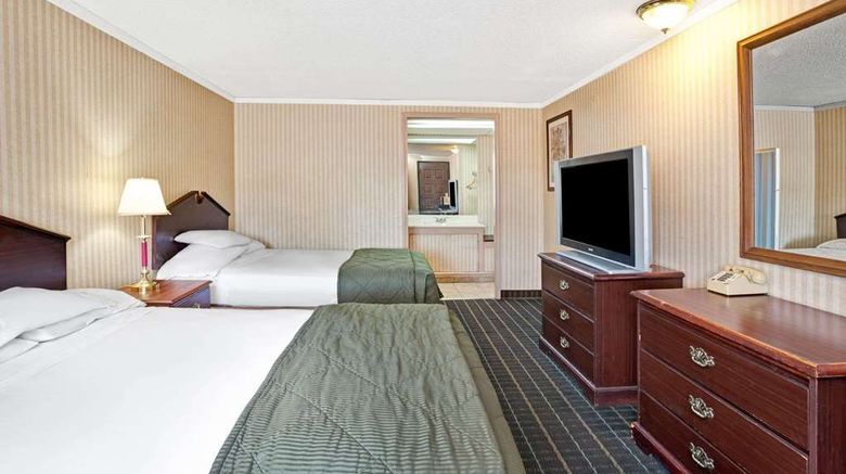 <b>Knights Inn Madison Heights Room</b>. Images powered by <a href="https://iceportal.shijigroup.com/" title="IcePortal" target="_blank">IcePortal</a>.