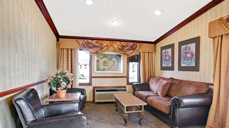 <b>Knights Inn Madison Heights Lobby</b>. Images powered by <a href="https://iceportal.shijigroup.com/" title="IcePortal" target="_blank">IcePortal</a>.