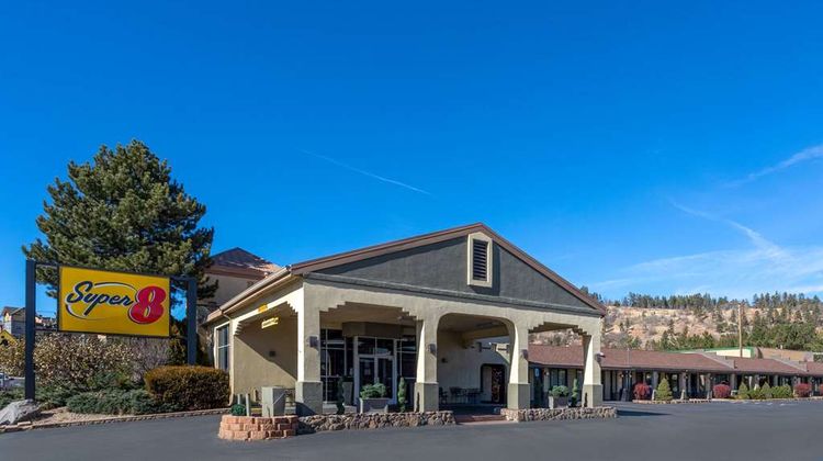 Super 8 Conference Center NAU/Downtown Exterior