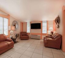 Knights Inn Greensburg Lobby