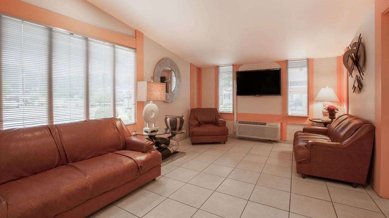 <b>Knights Inn Greensburg Lobby</b>. Images powered by <a href="https://iceportal.shijigroup.com/" title="IcePortal" target="_blank">IcePortal</a>.