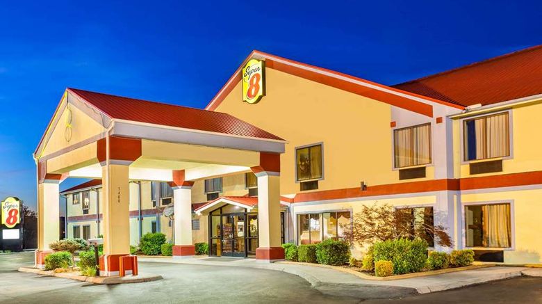 Super 8 Morristown/South Exterior. Images powered by <a href="https://iceportal.shijigroup.com" target="_blank" rel="noopener">Ice Portal</a>.