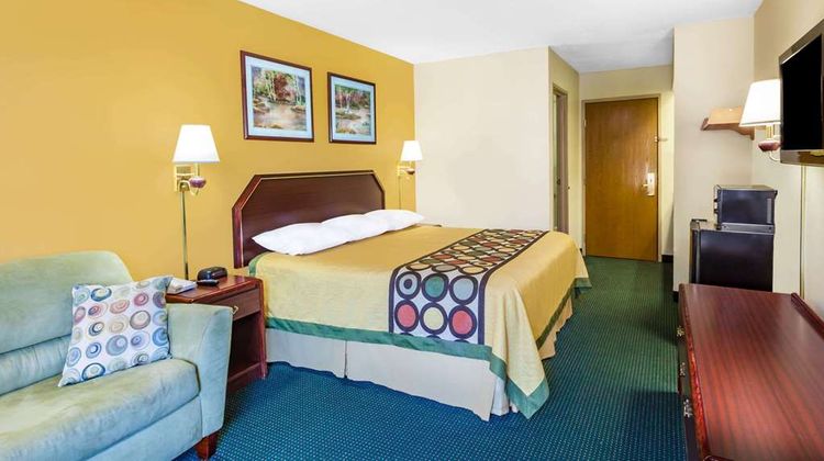 Super 8 Morristown/South Room