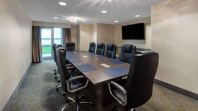 <b>41 Lakefront Hotel, Trademark Collection Meeting</b>. Images powered by <a href="https://iceportal.shijigroup.com/" title="IcePortal" target="_blank">IcePortal</a>.
