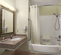 Super 8 Carlsbad Room