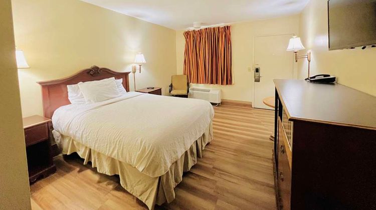 Knights Inn Point South Yemassee Room