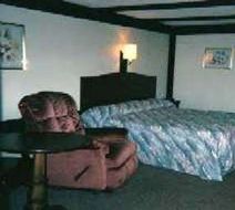 Knights Inn Somerset Room