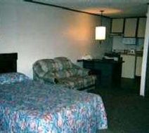 Knights Inn Somerset Room