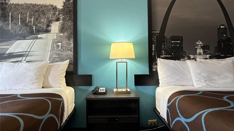<b>Super 8 Belleville St. Louis Area Room</b>. Images powered by <a href="https://iceportal.shijigroup.com/" title="IcePortal" target="_blank">IcePortal</a>.