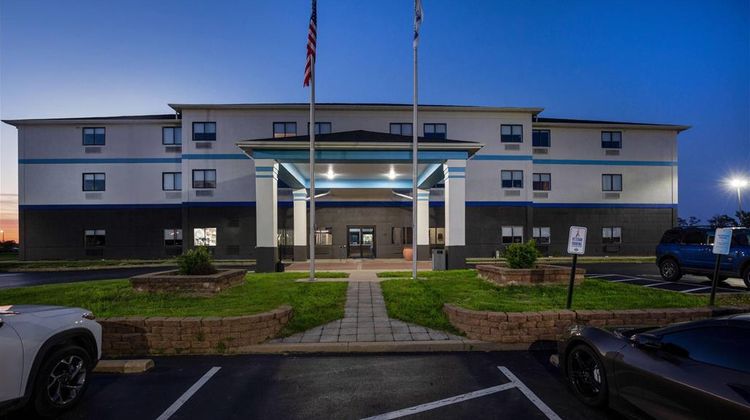 Days Inn Collinsville Exterior
