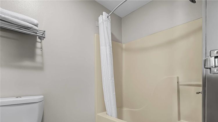 Days Inn Collinsville Room
