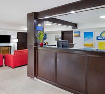 Days Inn Pensacola West Lobby