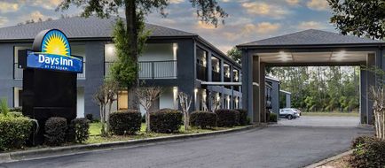 Days Inn Pensacola West Exterior