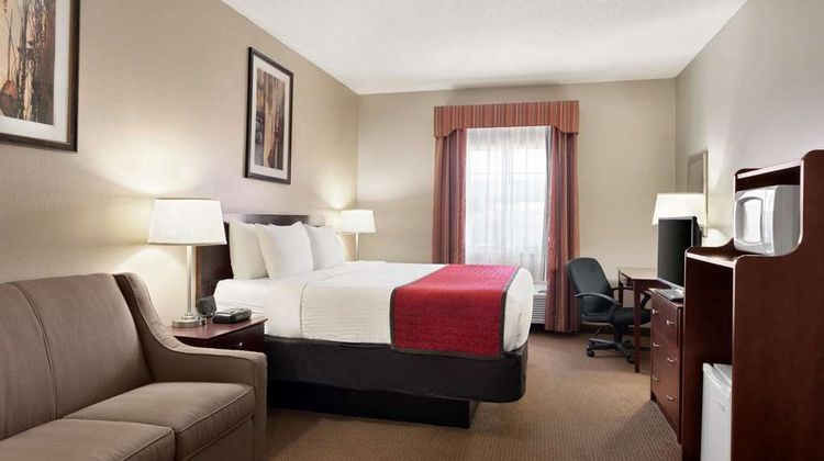 Ramada Elizabethtown Room