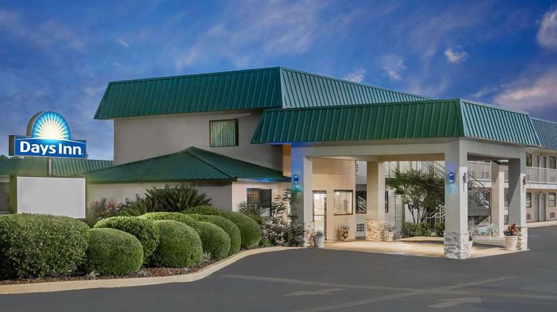 <b>Days Inn Blakely Exterior</b>. Images powered by <a href="https://iceportal.shijigroup.com/" title="IcePortal" target="_blank">IcePortal</a>.