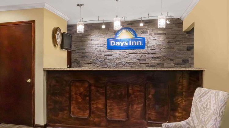Days Inn Blakely Lobby