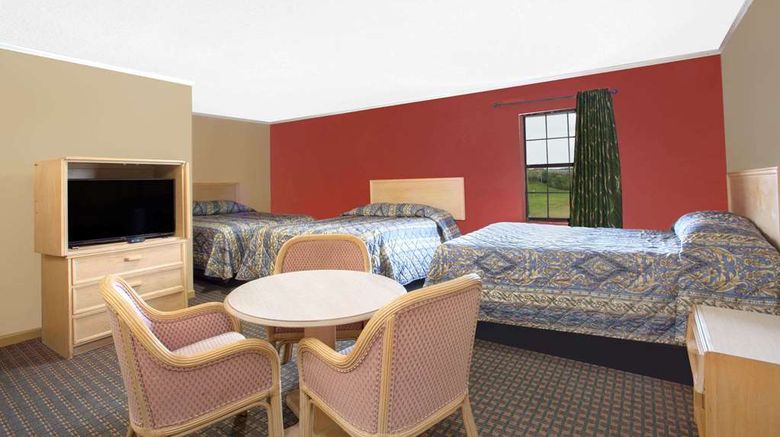 <b>Knights Inn Wildersville Room</b>. Images powered by <a href="https://iceportal.shijigroup.com/" title="IcePortal" target="_blank">IcePortal</a>.