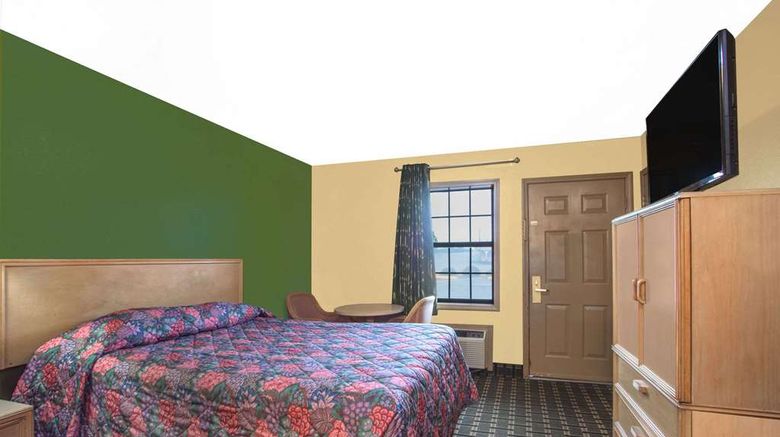 <b>Knights Inn Wildersville Room</b>. Images powered by <a href="https://iceportal.shijigroup.com/" title="IcePortal" target="_blank">IcePortal</a>.