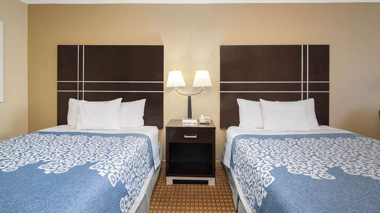 Days Inn Thomaston Room