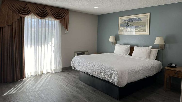 Days Inn Medford Room