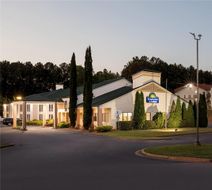 Days Inn & Suites Norcross/Atlanta NE Exterior